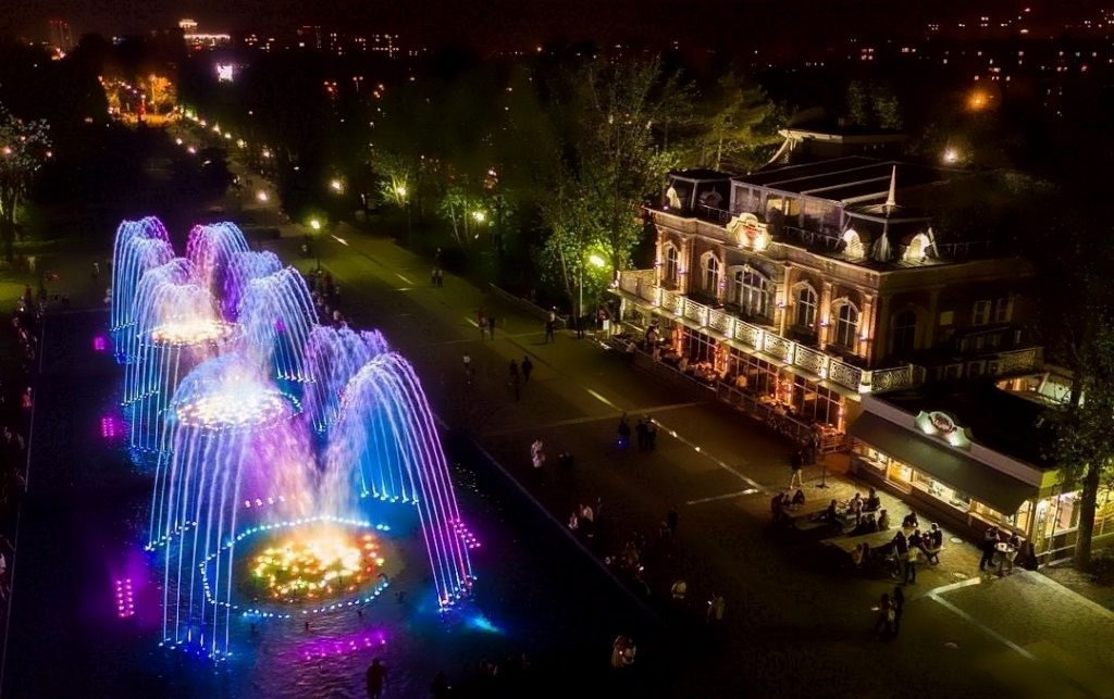 Поющие фонтаны на Авроре Краснодар